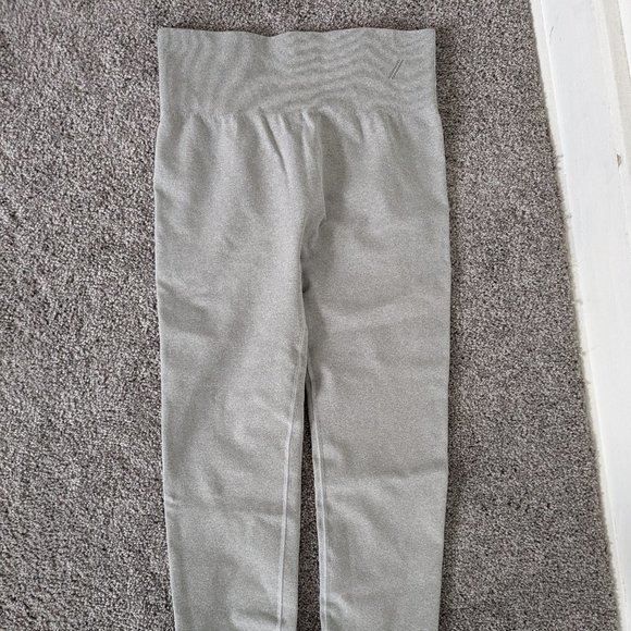 Tala Pale Grey Leggings Sz. L - Picture 1 of 8